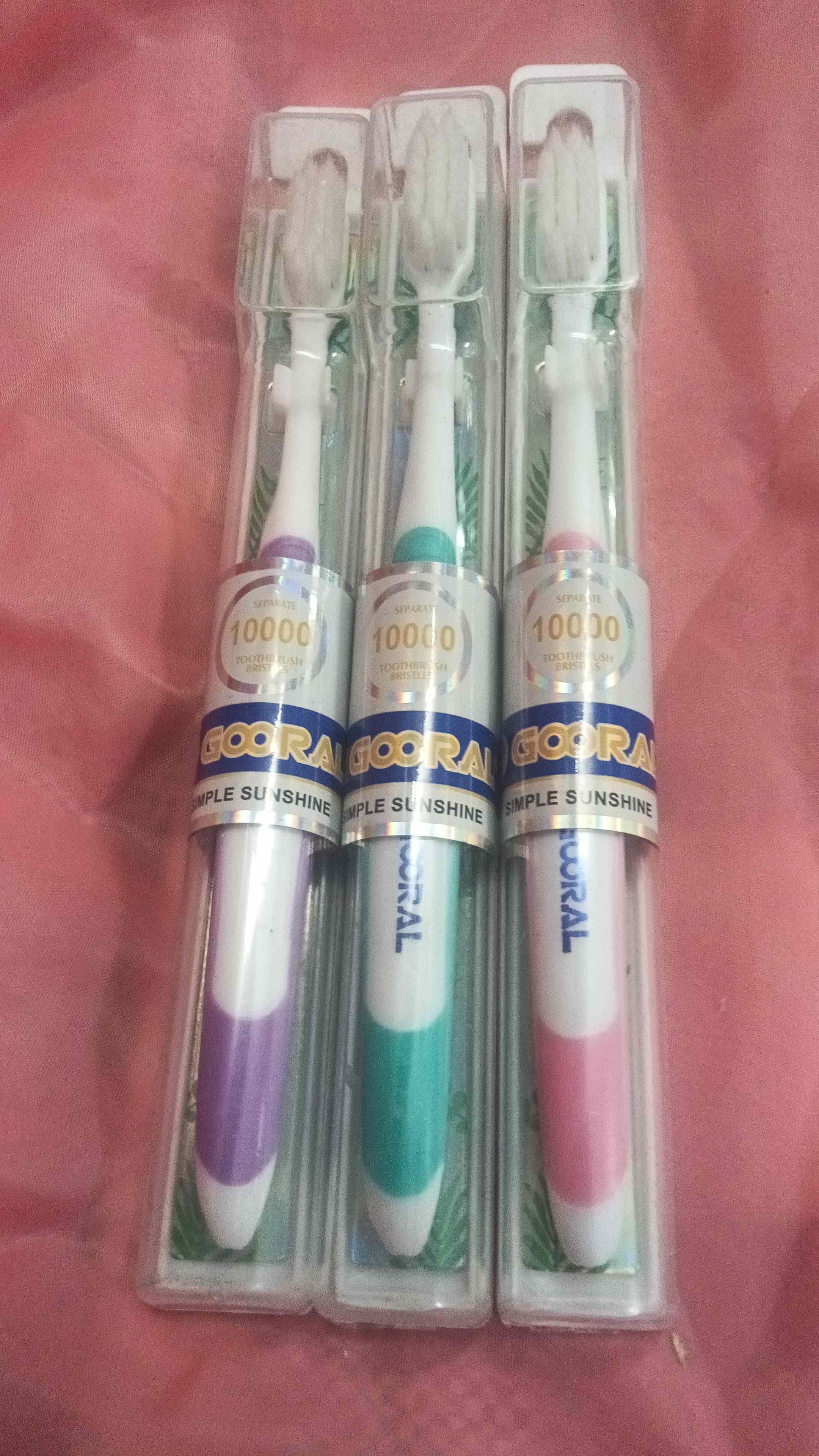 مسواک گورال مدیوم(میزان برس بین سخت و نرم) 