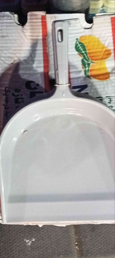 خاک انداز پلاستیکی درجه یک مواد نو